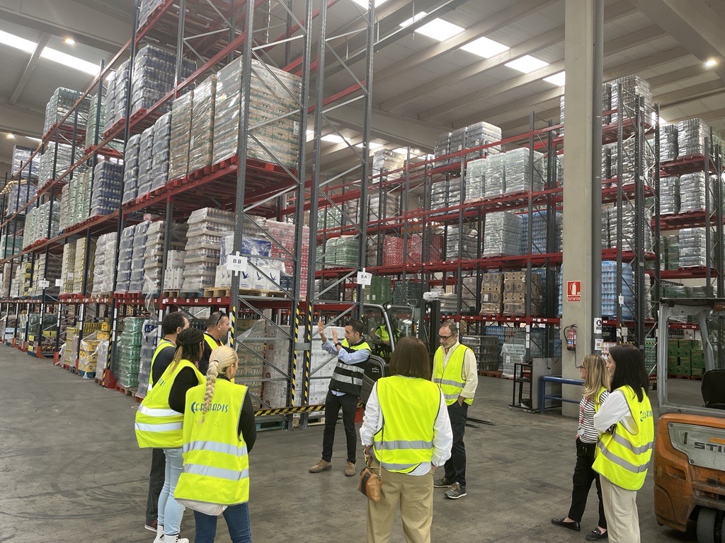 Fundación Mahou San Miguel, la distribuidora Voldis y Cruz Roja capacitarán a profesionales en distribución y logística